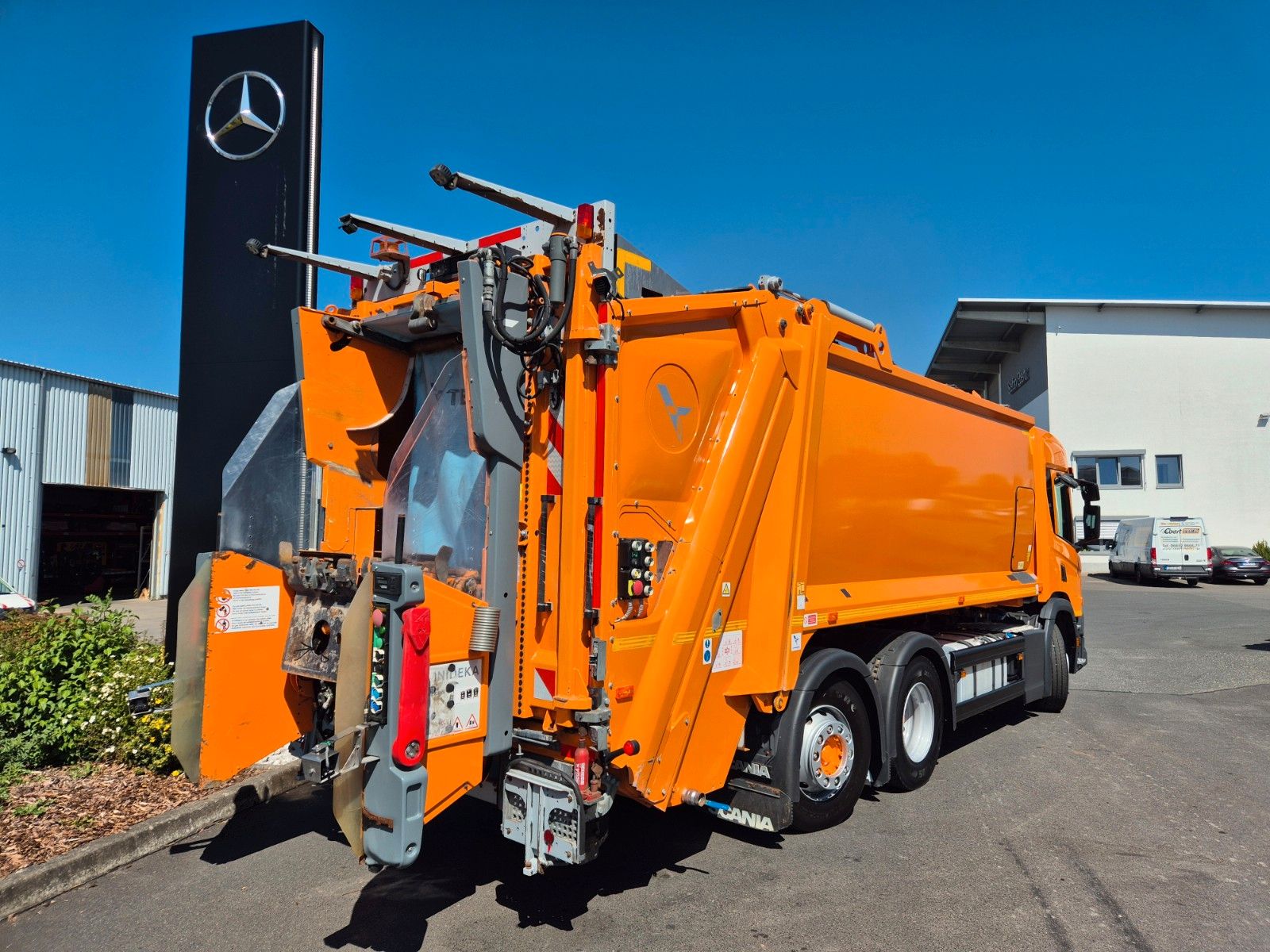 Fahrzeugabbildung Scania P 320 B6x2*4NA Olympus 21 W ASF Hecklader