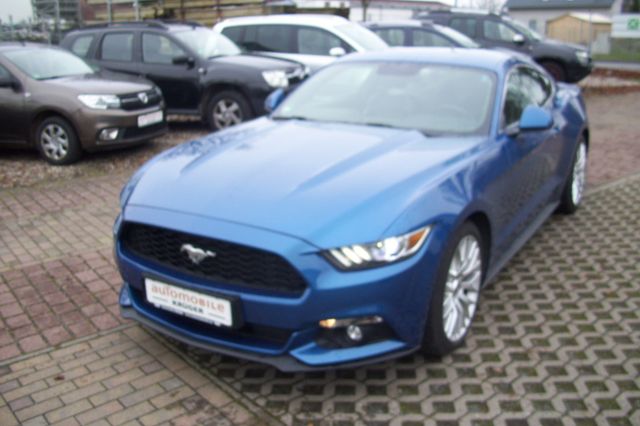 Ford Mustang 2.3 EcoBoost Auto