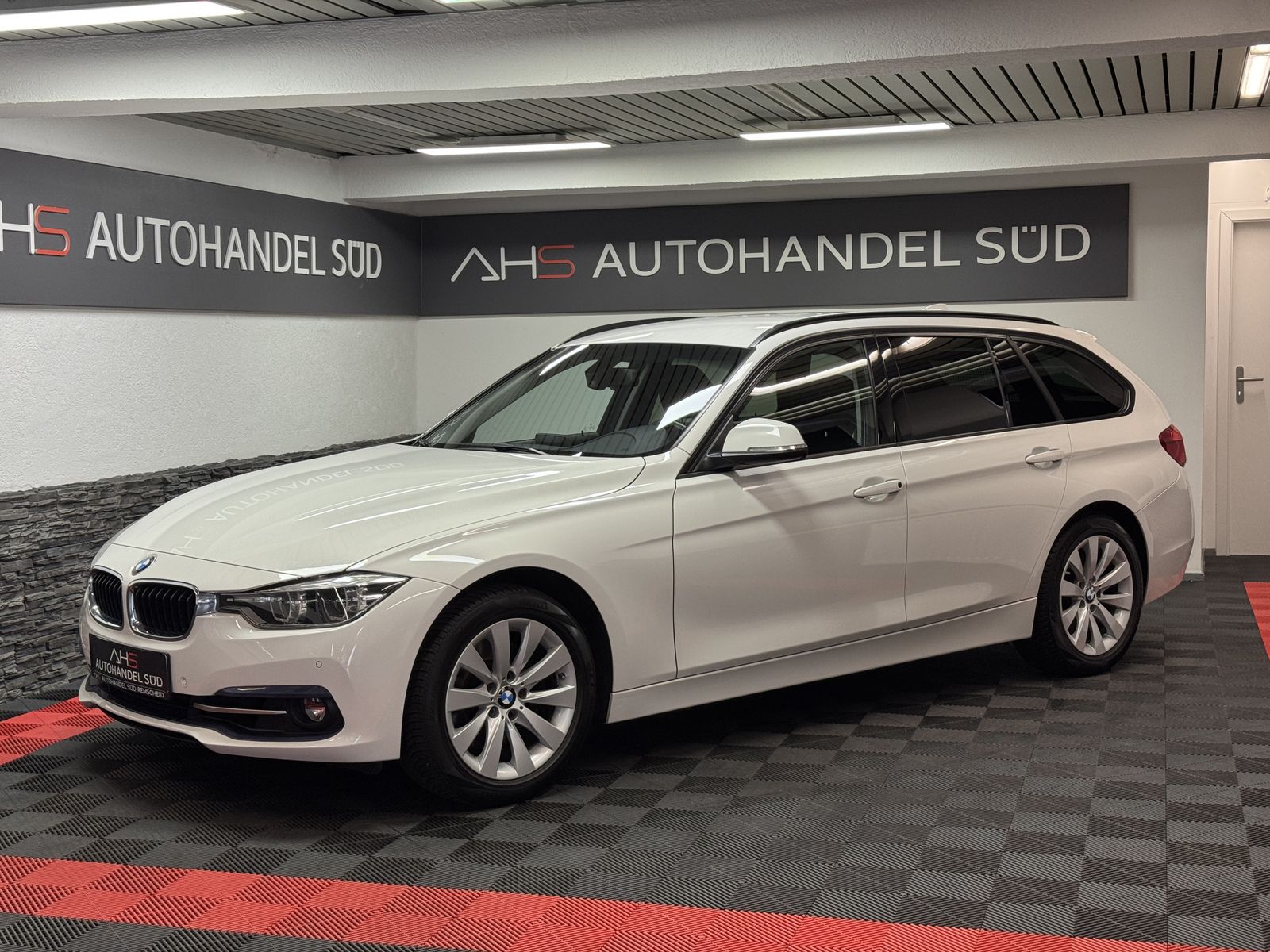 BMW 330 d xDrive Sport Line