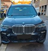 BMW X7 xDrive40i - M Sportpaket  - blaue BMW X7