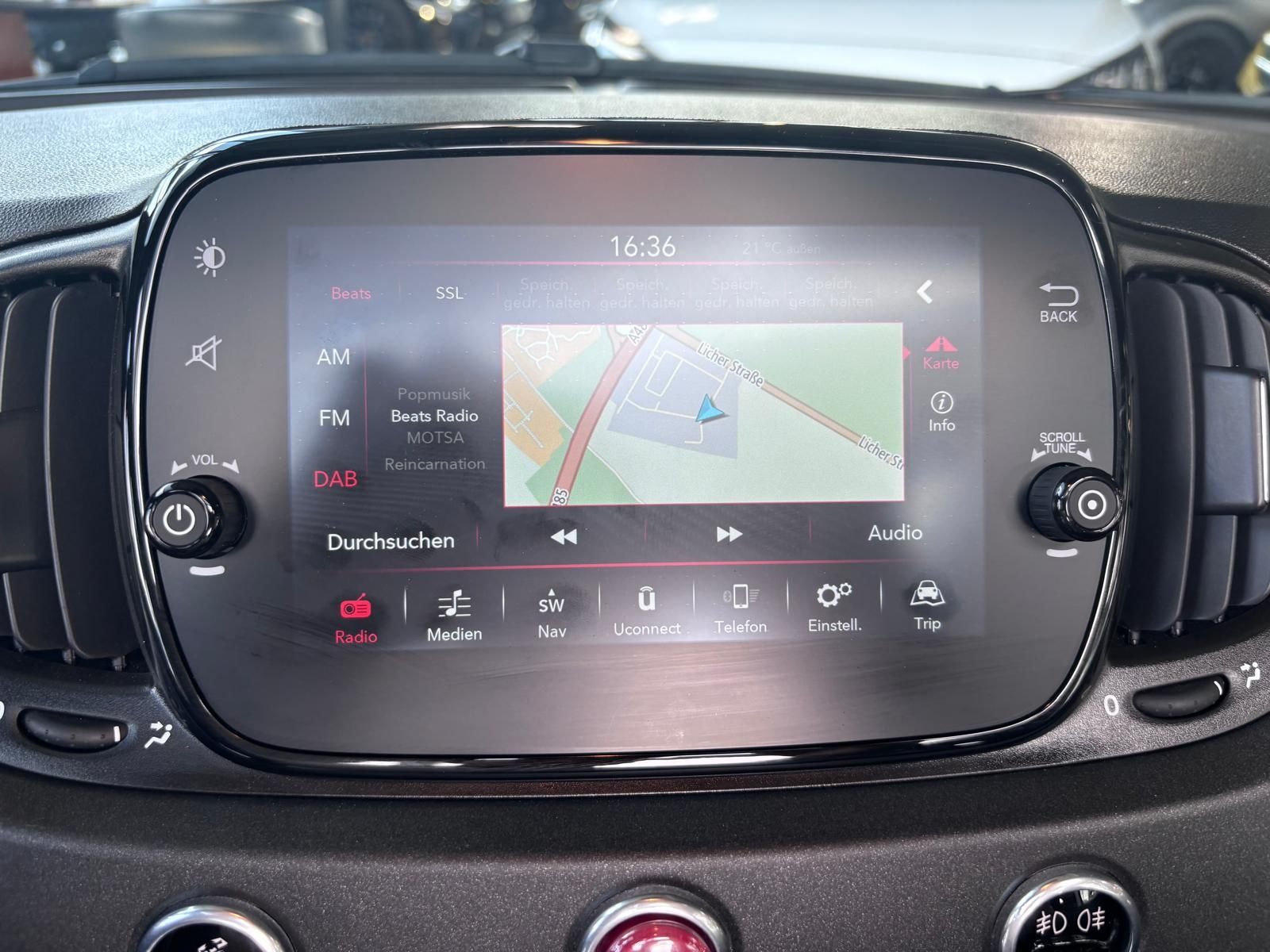 Fahrzeugabbildung Abarth 695C BEATS NAVI ALU