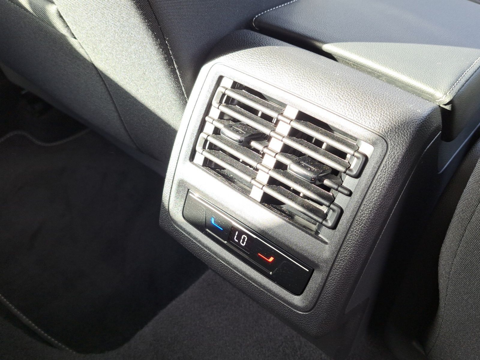 Volkswagen Golf - Bild 17