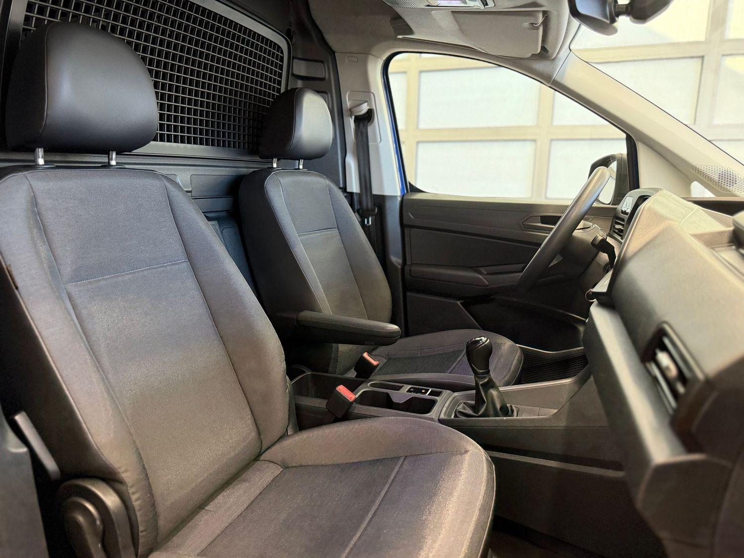 Volkswagen Caddy Maxi PDC DAB Tempomat 1.Hand
