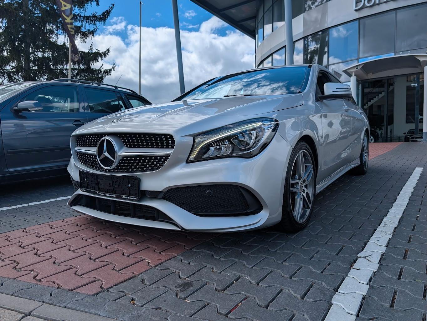 Mercedes-Benz CLA 200 d Shooting Brake AMG Line. NAVI. Kamera