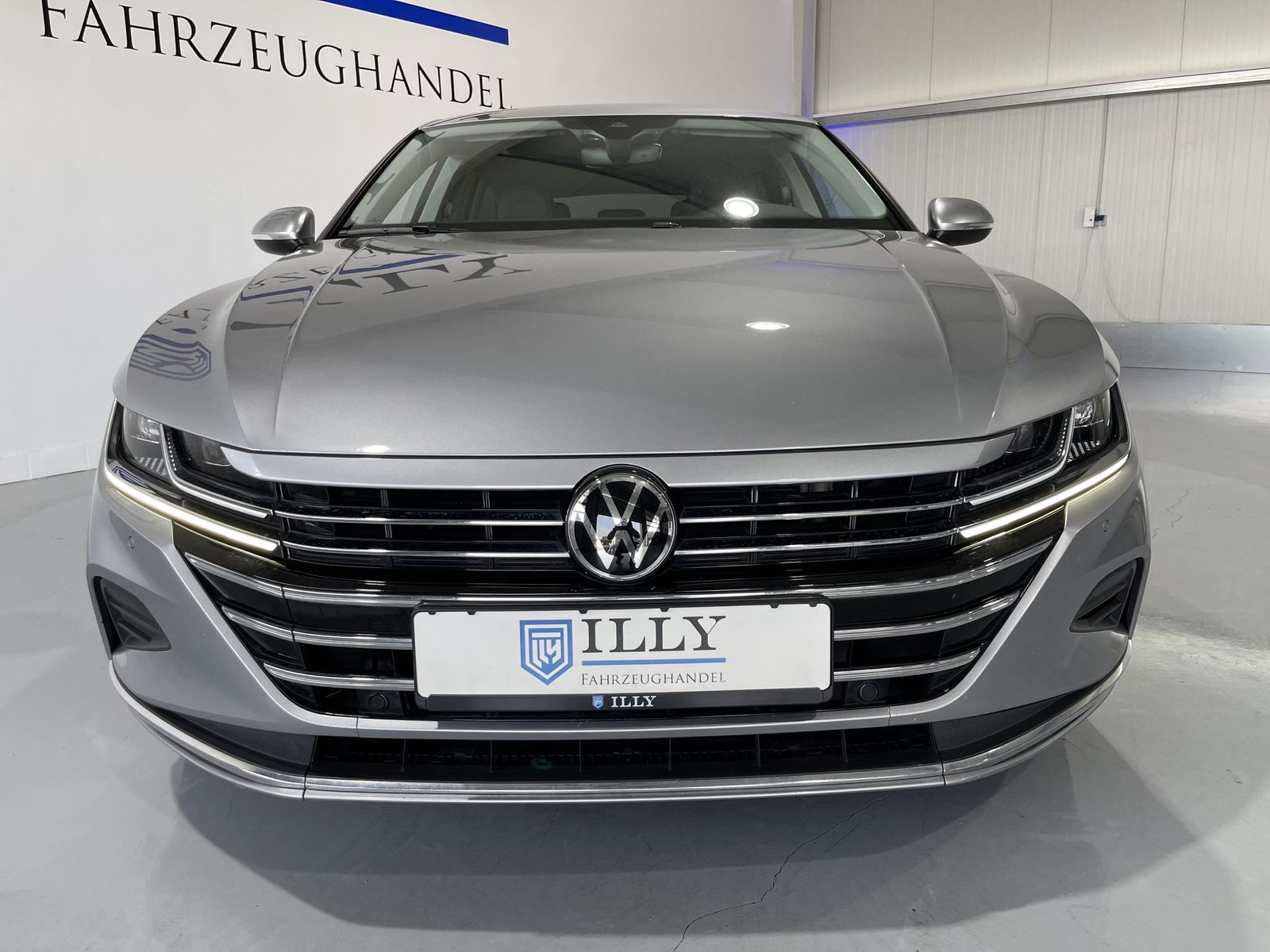 Fahrzeugabbildung Volkswagen Arteon Shooting Brake 2.0 TDI*4Motion*Cam*AHK*
