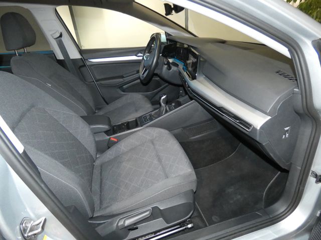 Golf Variant 2.0 TDI Life AHKRückfahrkamera NAVI