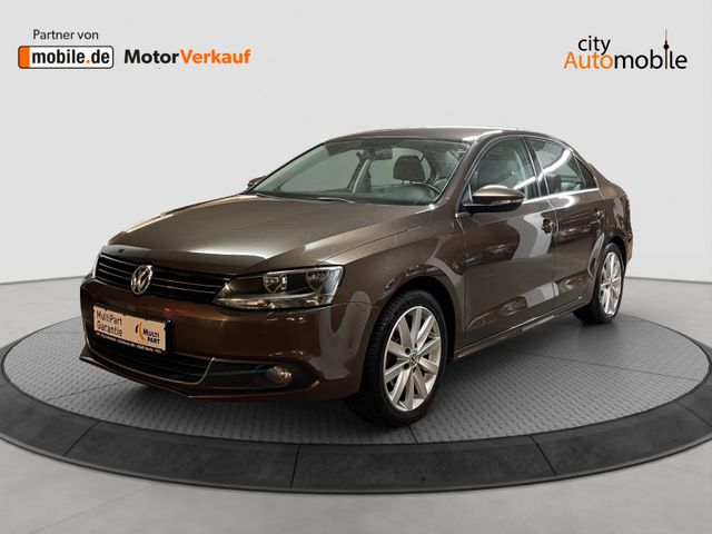 Volkswagen Jetta VI Highline/Tempomat/Leder/SHZ/PDC