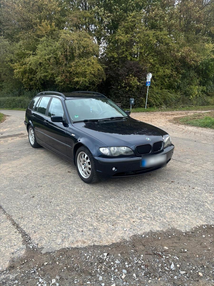 BMW 320