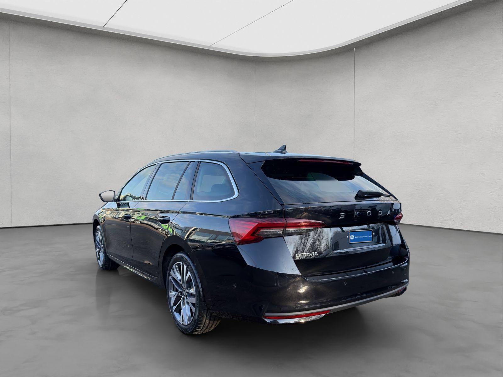 Skoda Octavia Combi 1.5 TSI DSG Balance LED AHK 5Jahre