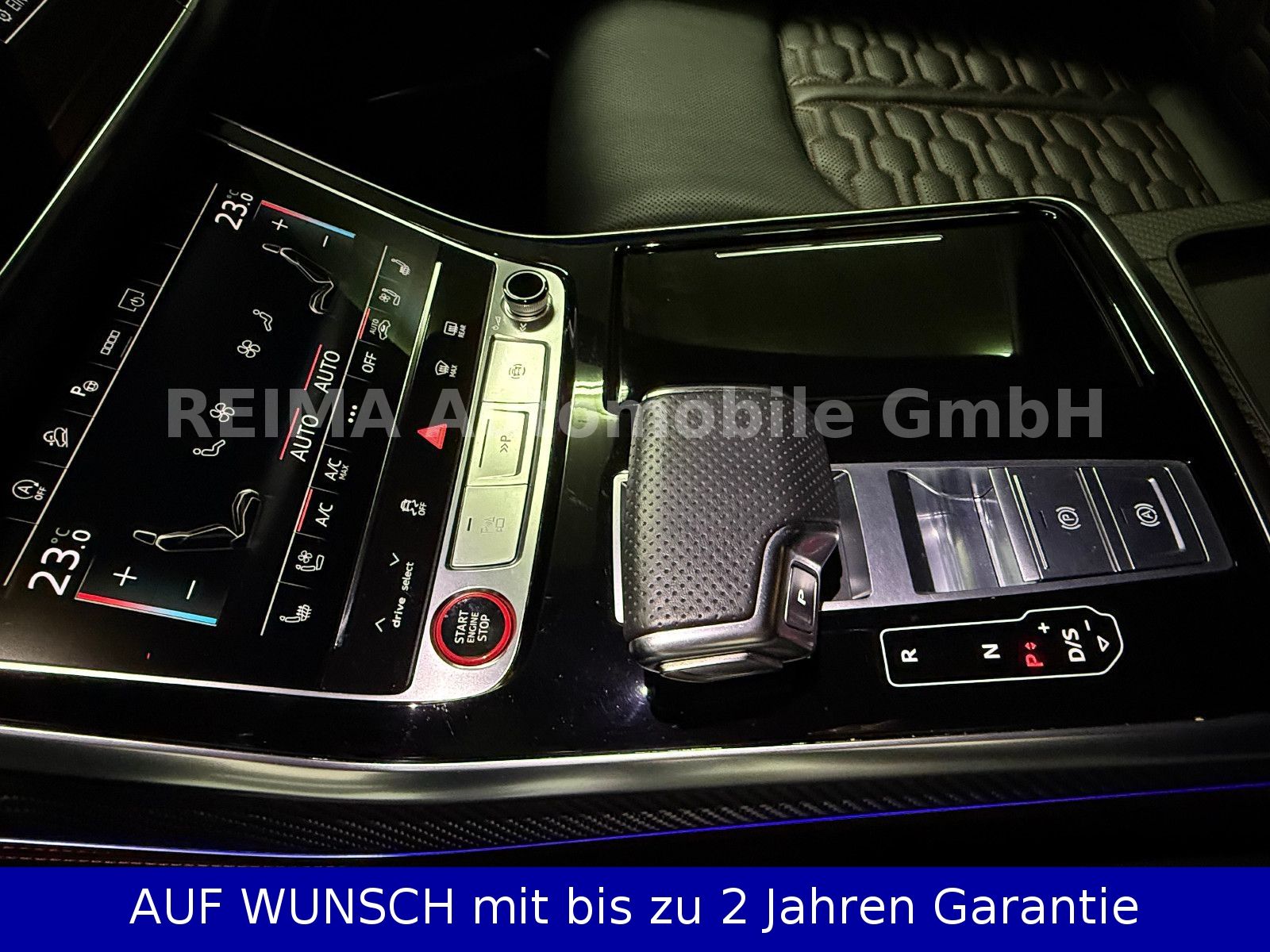 Fahrzeugabbildung Audi RS Q8 4.0 TFSI quattro, Massage, Matrix,23",Pano