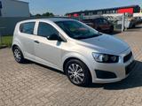 Chevrolet Aveo, Klima, ZV, TÜV - gebrauchte Chevrolet Aveo aus dem Jahr 2013