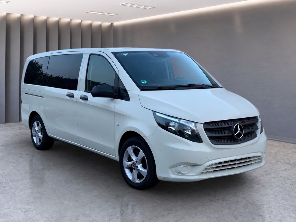 Image of Mercedes-Benz Vito