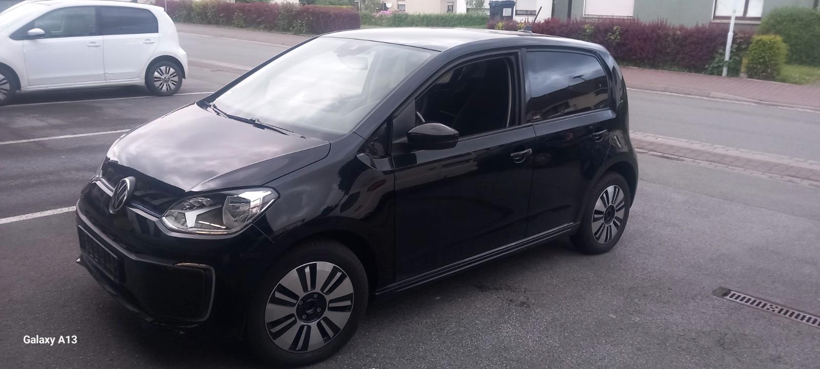 Volkswagen up! e-up! United