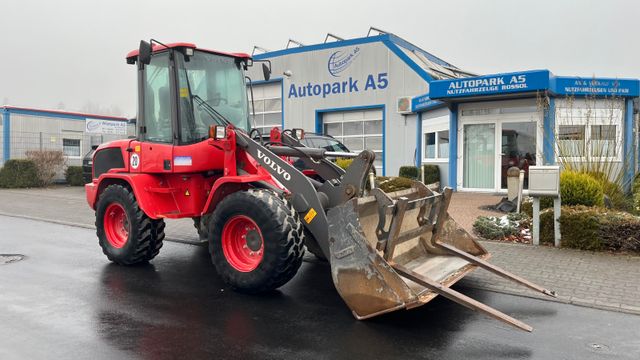 Volvo L35G Radlader 7200 Kg Schaufel Gabel