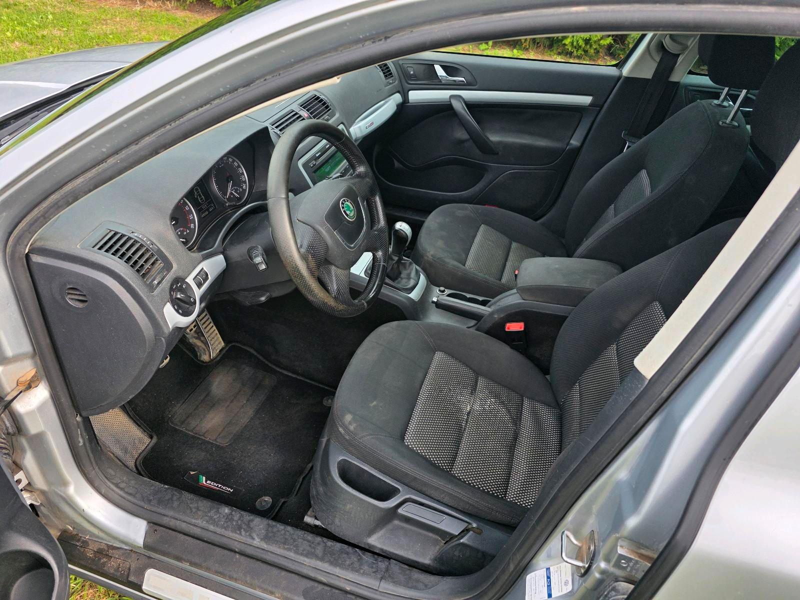 Skoda Octavia 2009 — photo 11