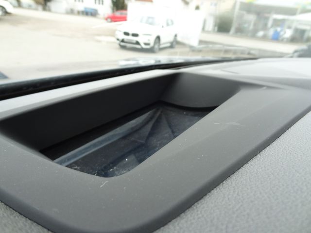 Fahrzeugabbildung BMW X3 xDrive 20 d M Sport/1.Hd/HUD/Virtual/AHK/Navi