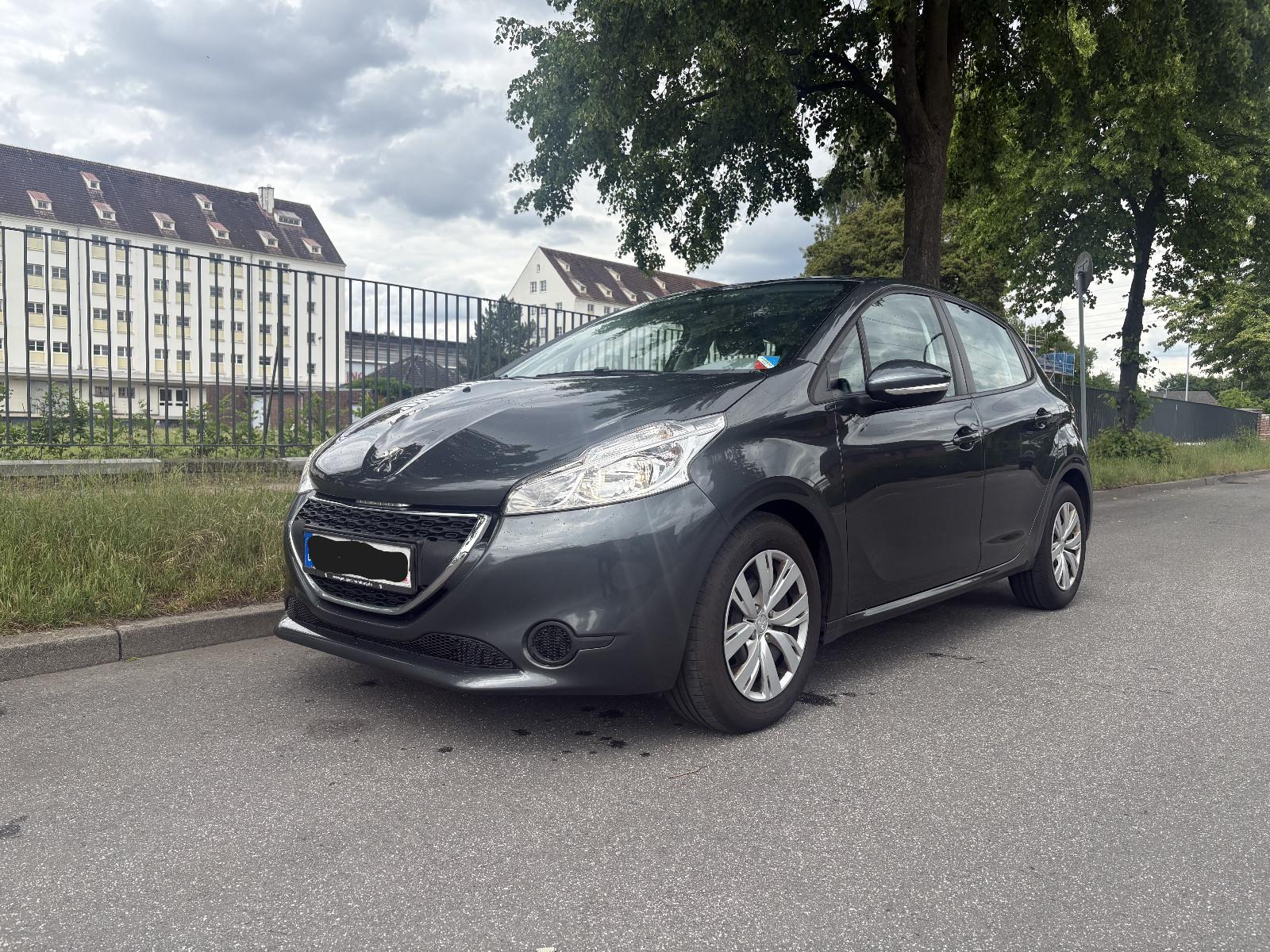 Peugeot 208 Active KLIMA 5-TÜRIG 1-HAND TÜV 02/2028