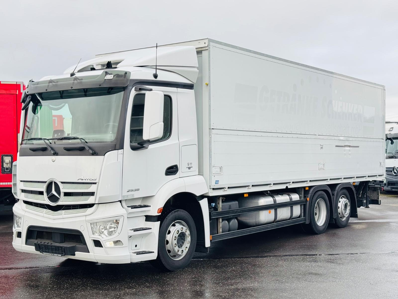 Mercedes-Benz ANTOS 2535 / 2 x AHK / LBW / LENKACHSE / 20 PAL