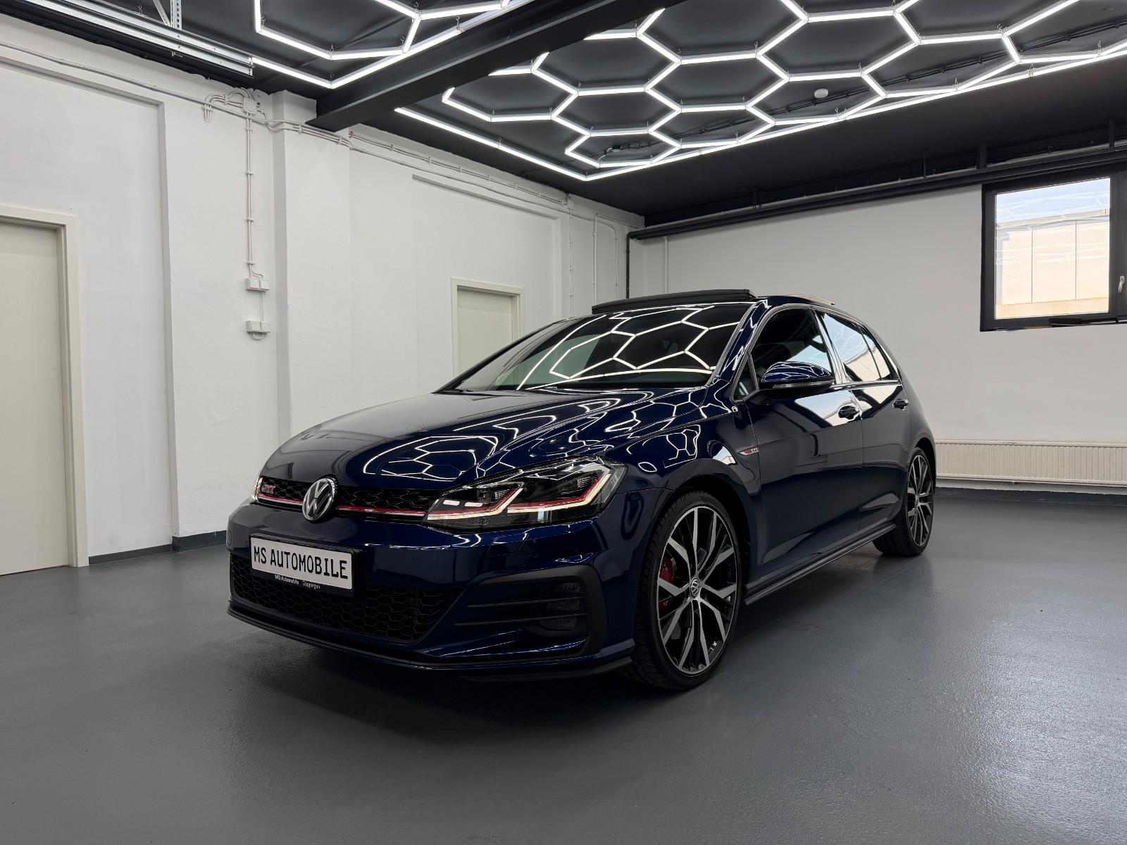 Volkswagen Golf VII Lim. GTI Performance*PANO*ACC*DCC*R.KAM