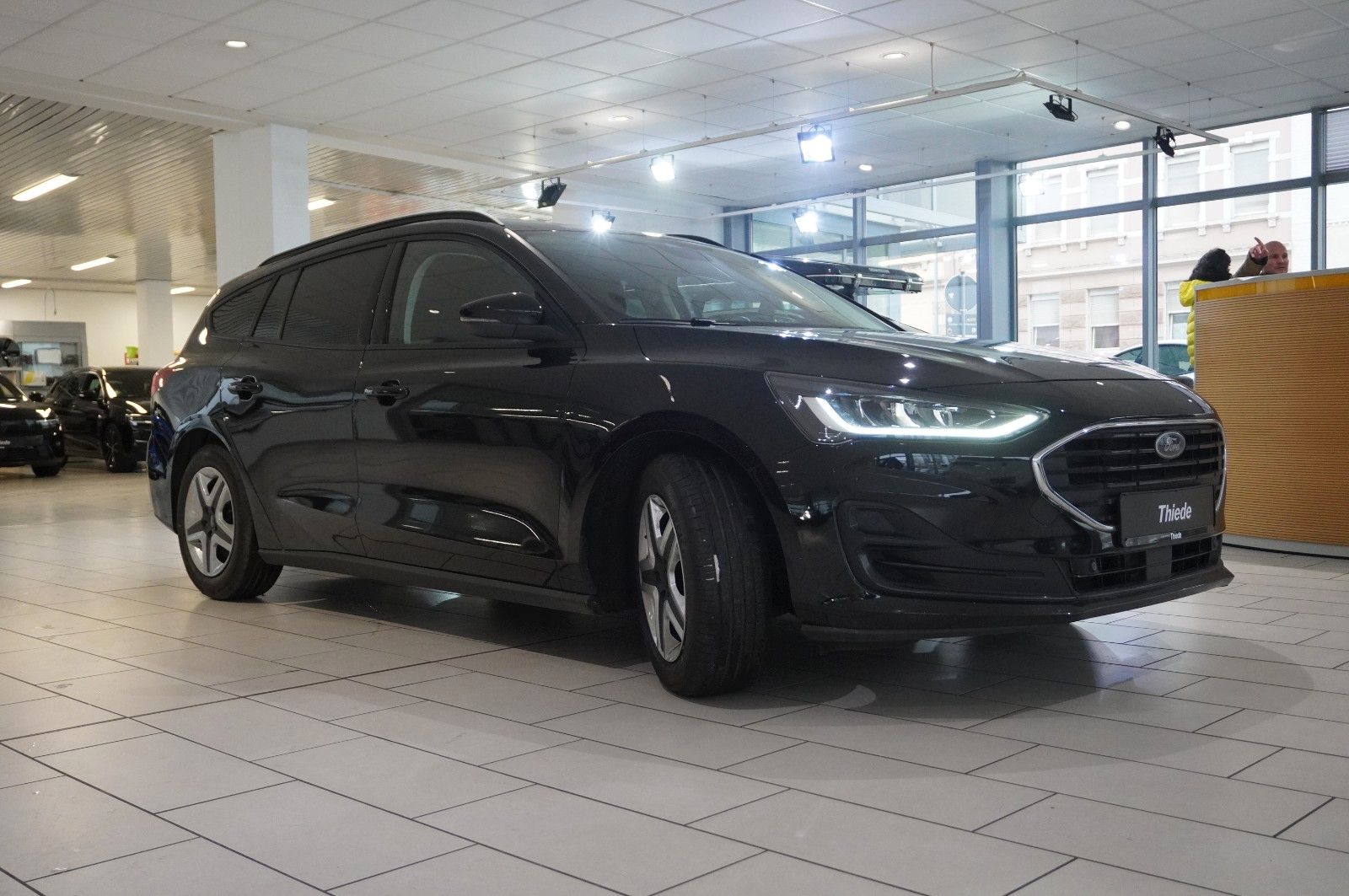 Fahrzeugabbildung Ford Focus Turnier 1.5D COOL & CONN NAVI/LED/SPORT/SH