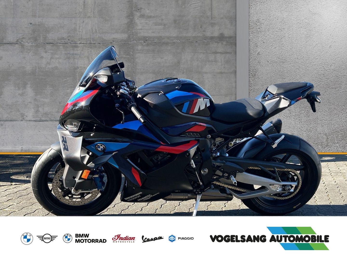 Fahrzeugabbildung BMW M 1000 RR Race-Paket, Dynamik-Paket, Frästeile-P