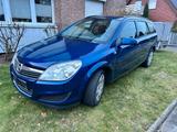 Opel Astra H 1.7 CDTI Kombi mit Diesel Par... - Opel Astra aus 2009 mit Diesel-Antrieb: Kombi, 1.7