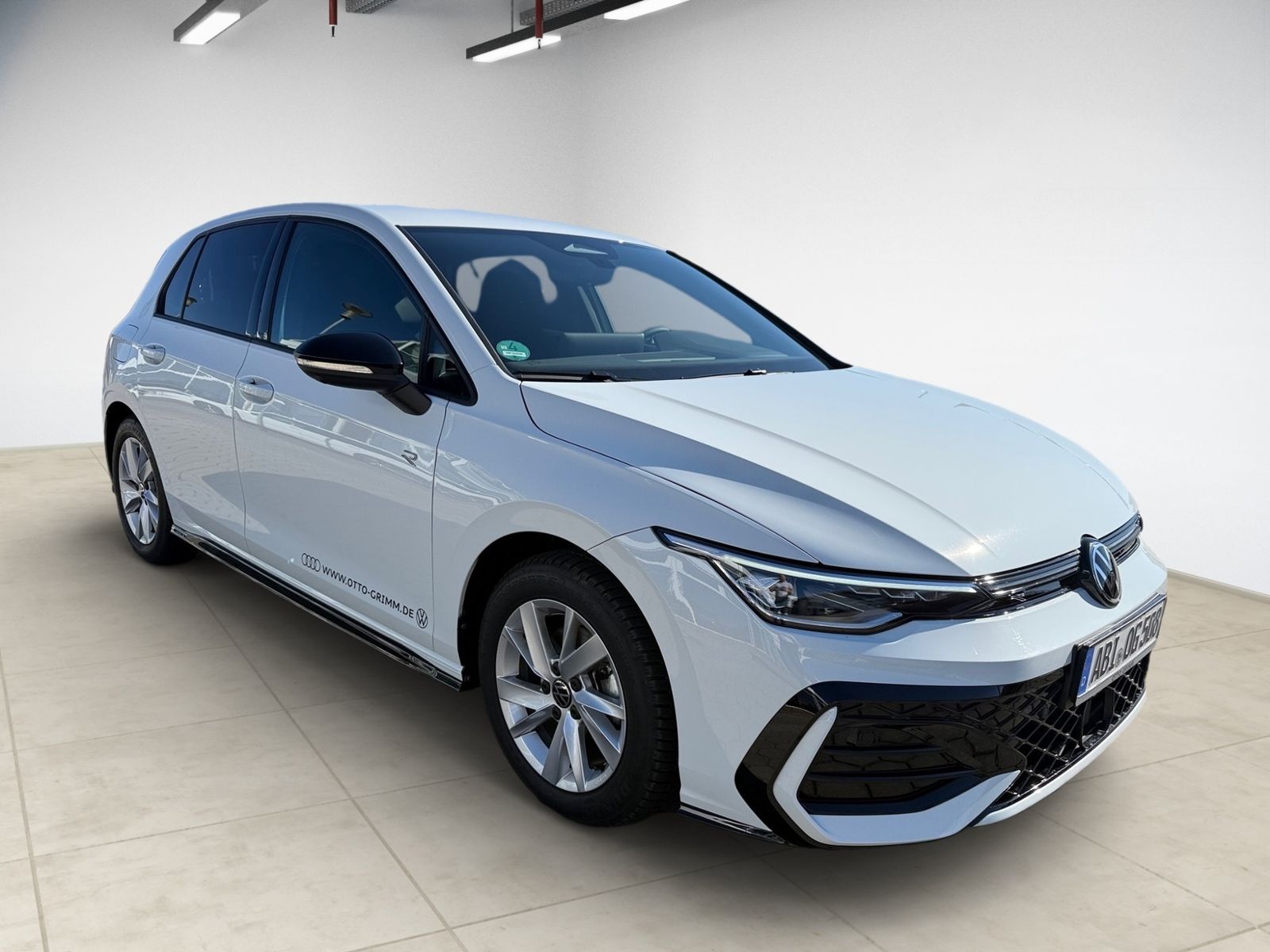 Volkswagen Golf VIII 1.5 eTSI DSG R-Line Kamera LED foto 2