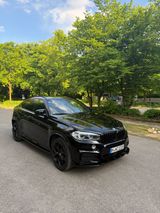 BMW X6 xDrive30d - - BMW X6 in München