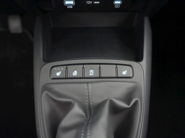 i10 FACELIFT TREND+NAVI+RÜCKFAHRKAMERA+SITZHEIZU