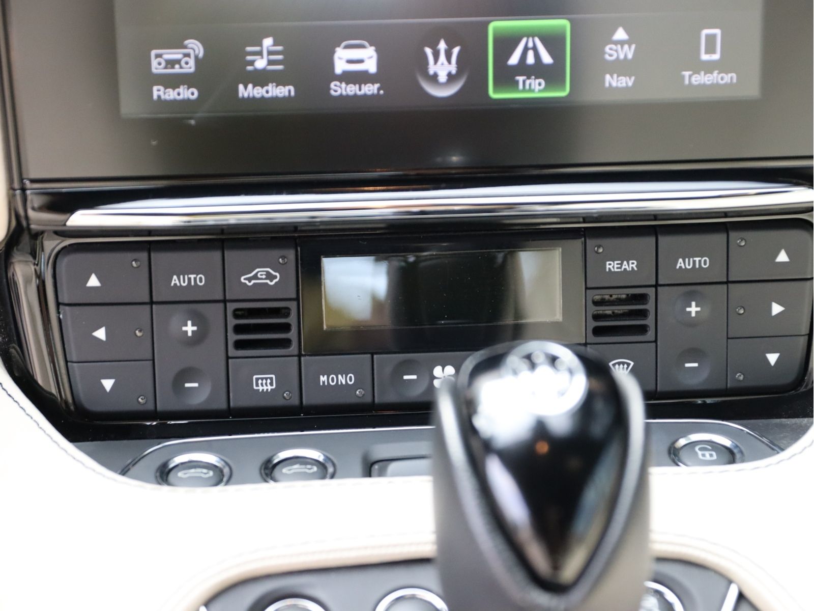 Maserati GranCabrio - Bild 15