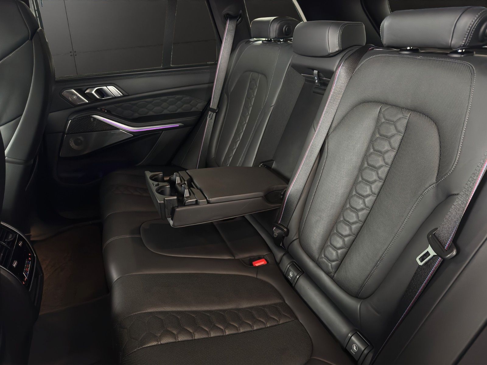 Fahrzeugabbildung BMW X5 M Competition HUD/Pano/B&W/Massage