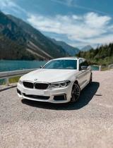 BMW G31 550d Vollausstattung/ Scheckheft/ 400 PS - BMW 550: mit Anhängerkupplung