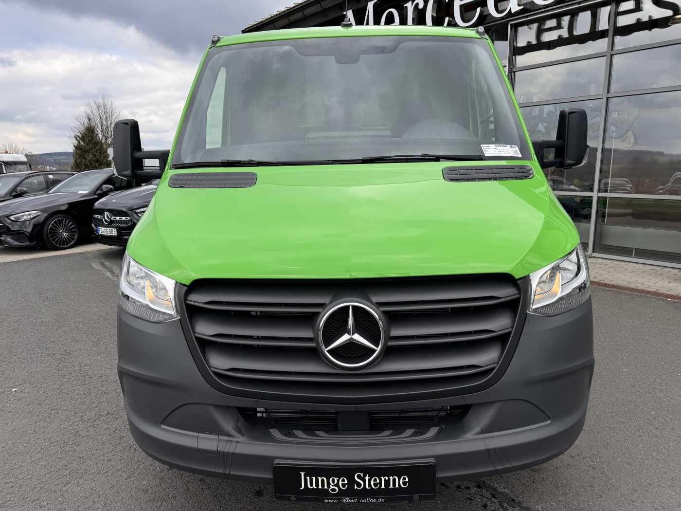 Fahrzeugabbildung Mercedes-Benz Sprinter 317 CDI Fahrgestell 4325 Klima MBUX