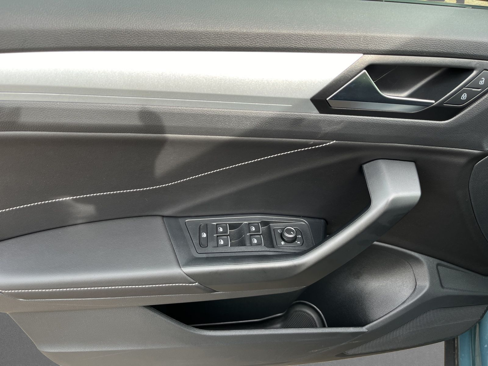 Volkswagen T-Roc - Bild 13