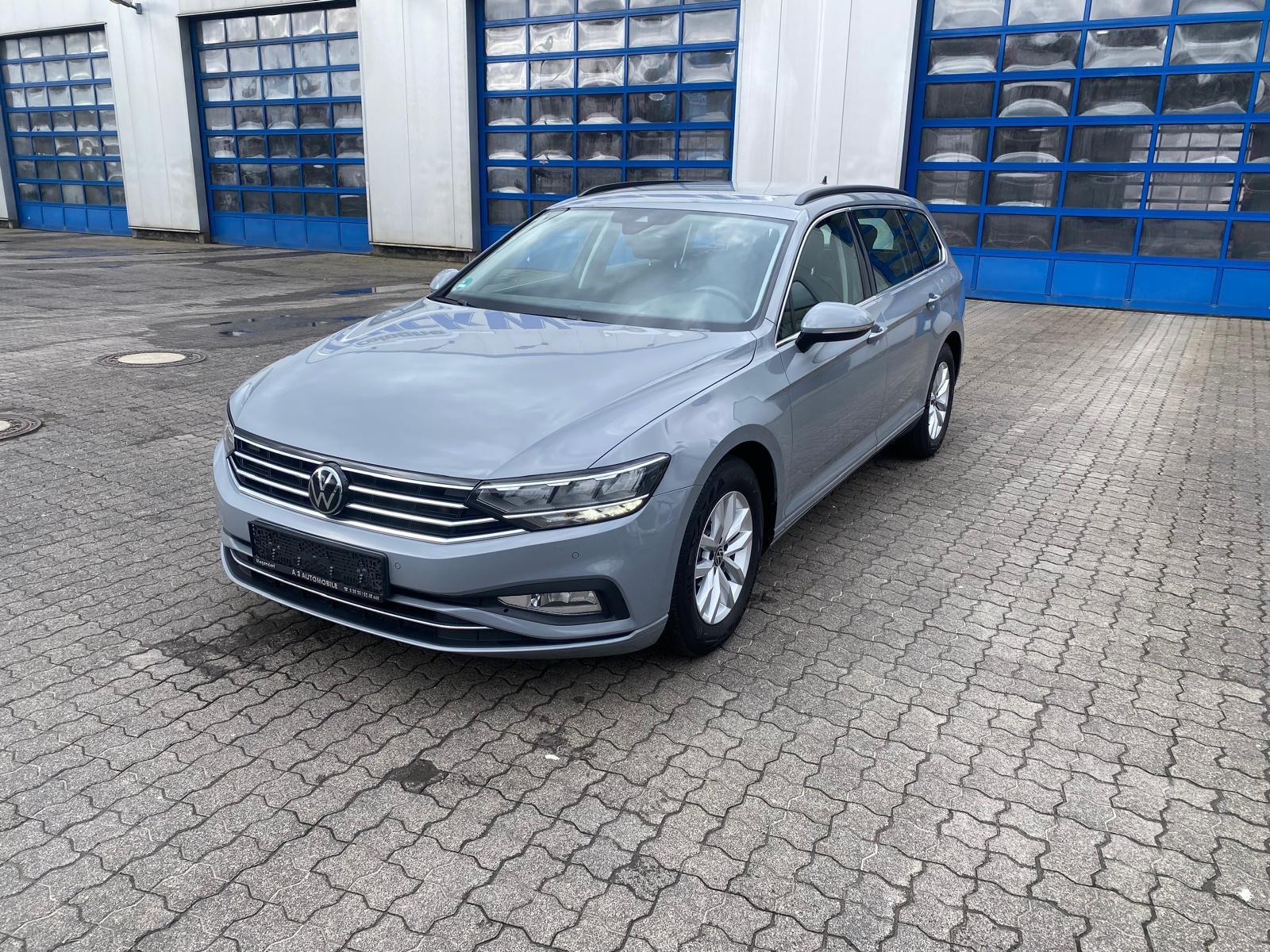 Volkswagen Passat Variant Business - SEHR SAUBER -