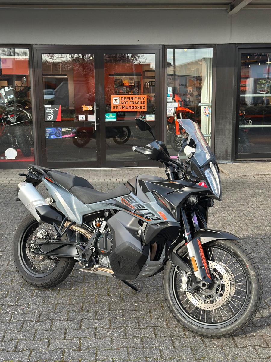 KTM 890 ADVENTURE / TECHPACK / 1 Jahr Garantie