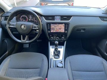 Skoda Octavia - 10
