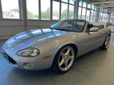 Jaguar XKR S/C Cabriolet 4.0 V8 SUPERCHARGED+LEDER+SHZ - Jaguar XKR: Supercharged