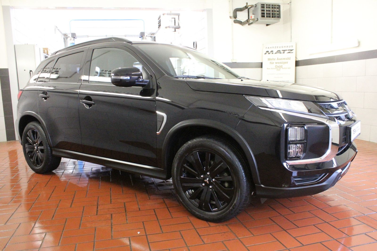 Fahrzeugabbildung Mitsubishi ASX 2.0 MIVEC CVT 2WD Spirit+