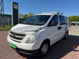 Hyundai H-1 2.5 CRDI Mix  LKW - Hyundai H-1: L2h1
