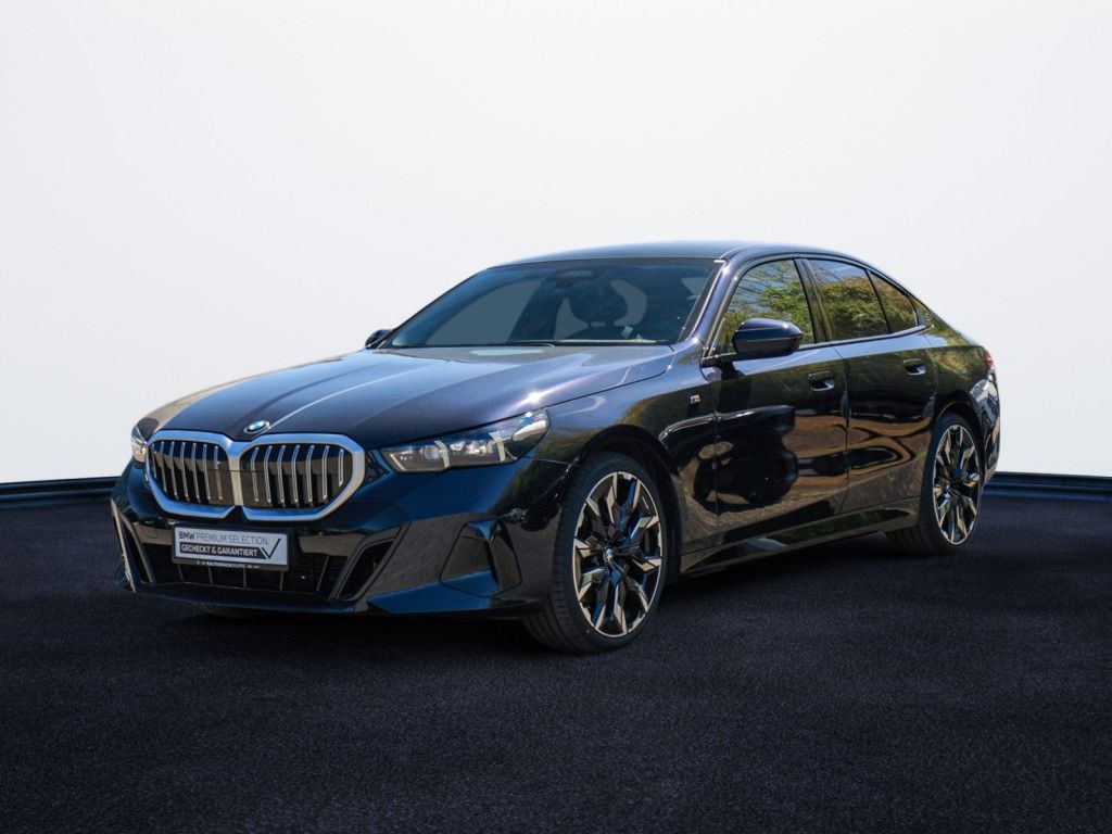 BMW 540d xDrive M-Sport PANO STANDHZ B&W HUD 360° foto 2