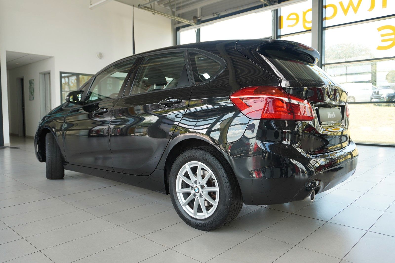 Fahrzeugabbildung BMW 216d Active Tourer NAVI/PDC/ALU/EU6dTemp