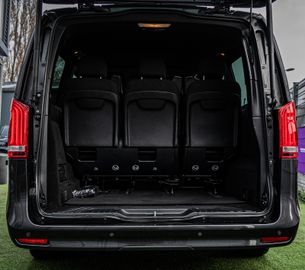 Fahrzeugabbildung Mercedes-Benz V250d LANG 9G-TRONIC EDITION 2020 AMG-LINE|LED