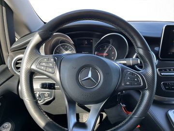 Mercedes V 250 - 10