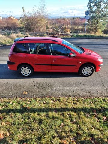 Peugeot PEUGEOT 206 zwei Jahre TÜV