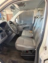 Volkswagen T5 Transporter       9 Sitzer       TÜV NEU  - VW T5 Transporter von 2009