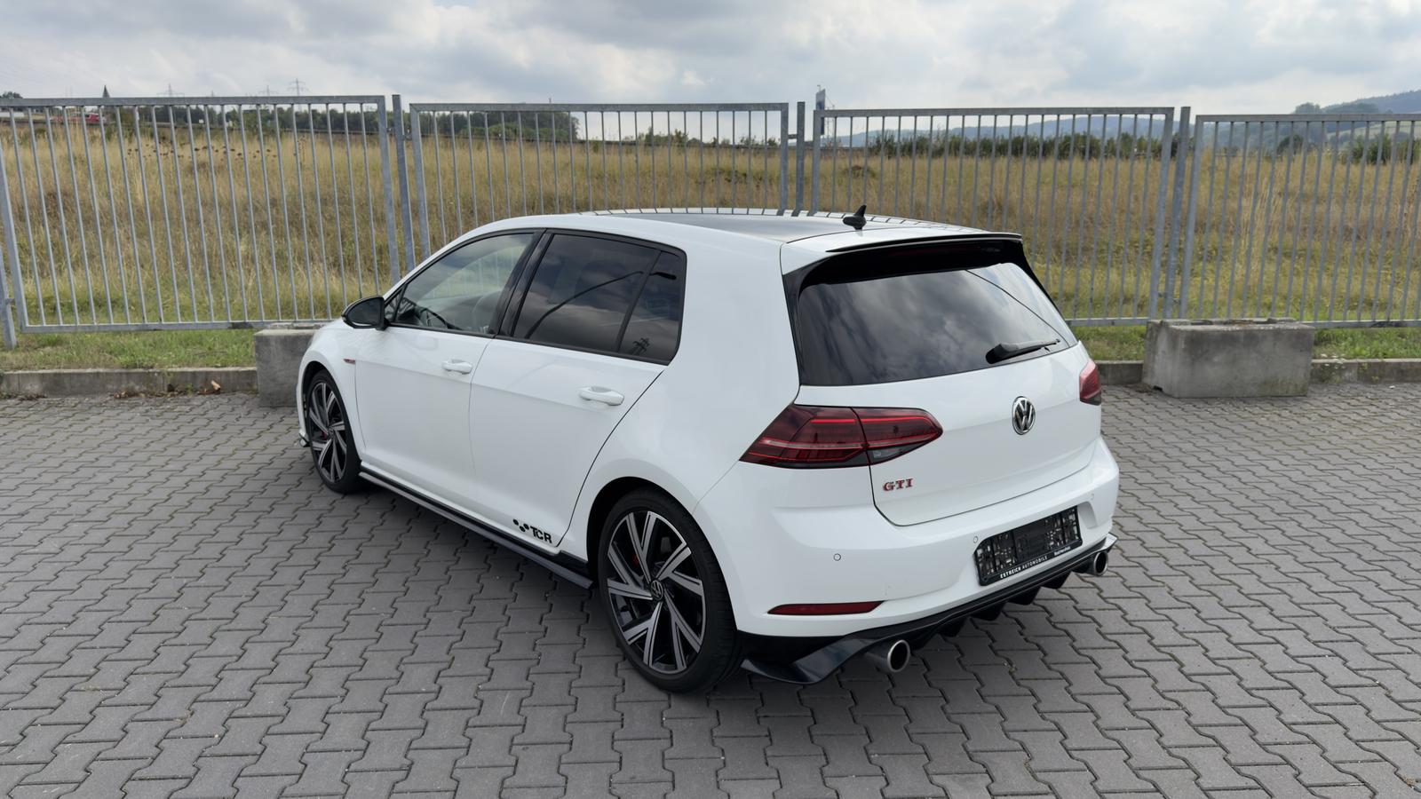 Volkswagen Golf VII 2.0 TSI GTI DSG TCR ACC/LED/Navi/SHZ/, миниатюра 3