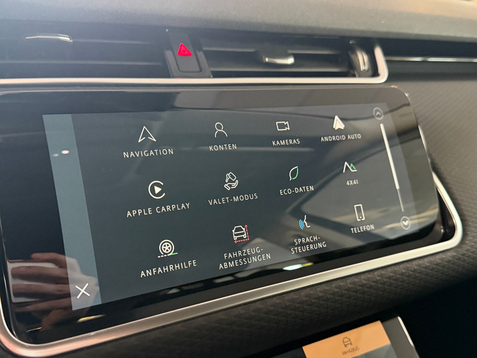 Fahrzeugabbildung Land Rover Range Rover Evoque S /KAMERA/CAR-PLAY/L-HEIZUNG
