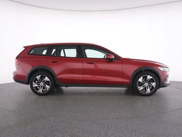 Volvo V60 Cross Country - 12