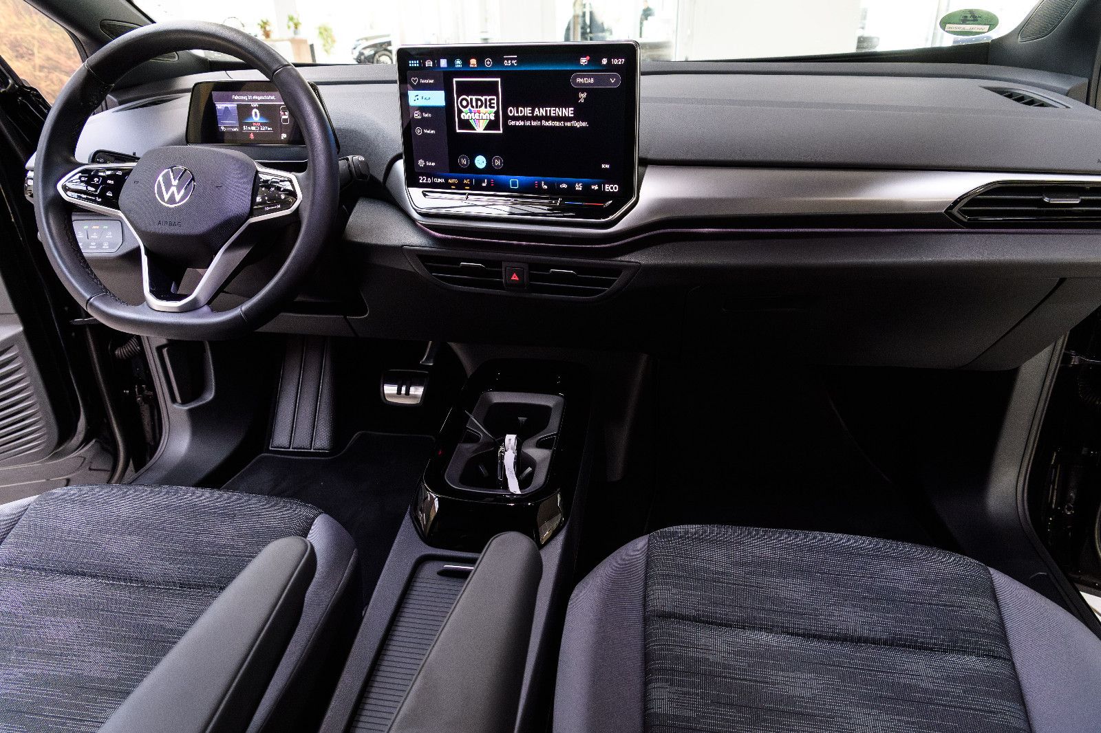 Fahrzeugabbildung Volkswagen ID.4 Pro IQ-LED+NAVI+ACC+WÄRMEPUMPE+SHZ